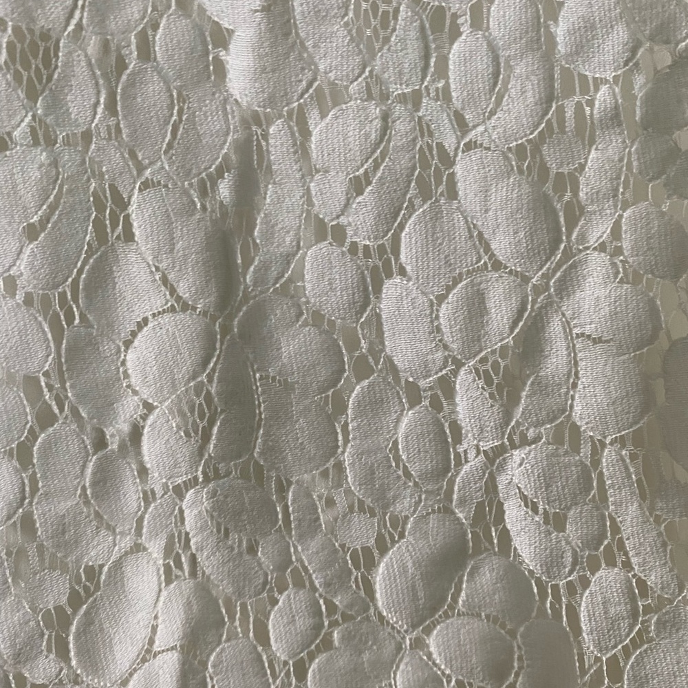 Spring lace jacket - Picture 3 of 4